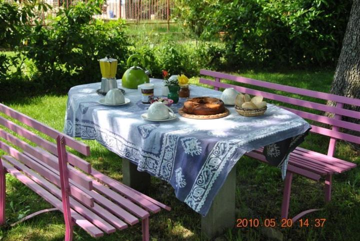 B&B La Vecchia Quercia Home Restaurant Fornovo di Taro Exterior photo
